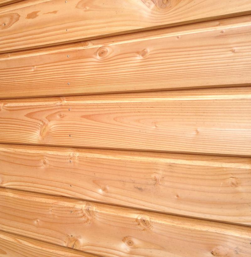 Bardage claire voie en Douglas 27x68